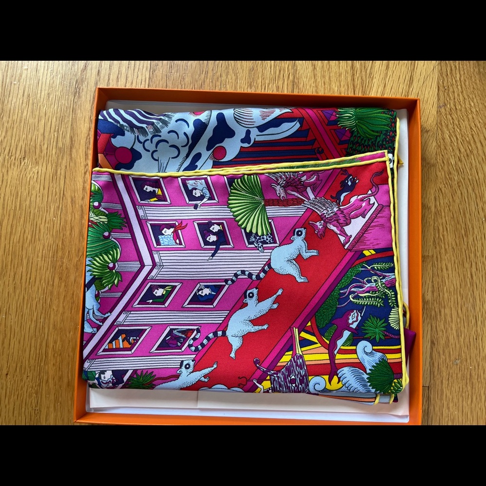 Hermes pink printed Scarf 90